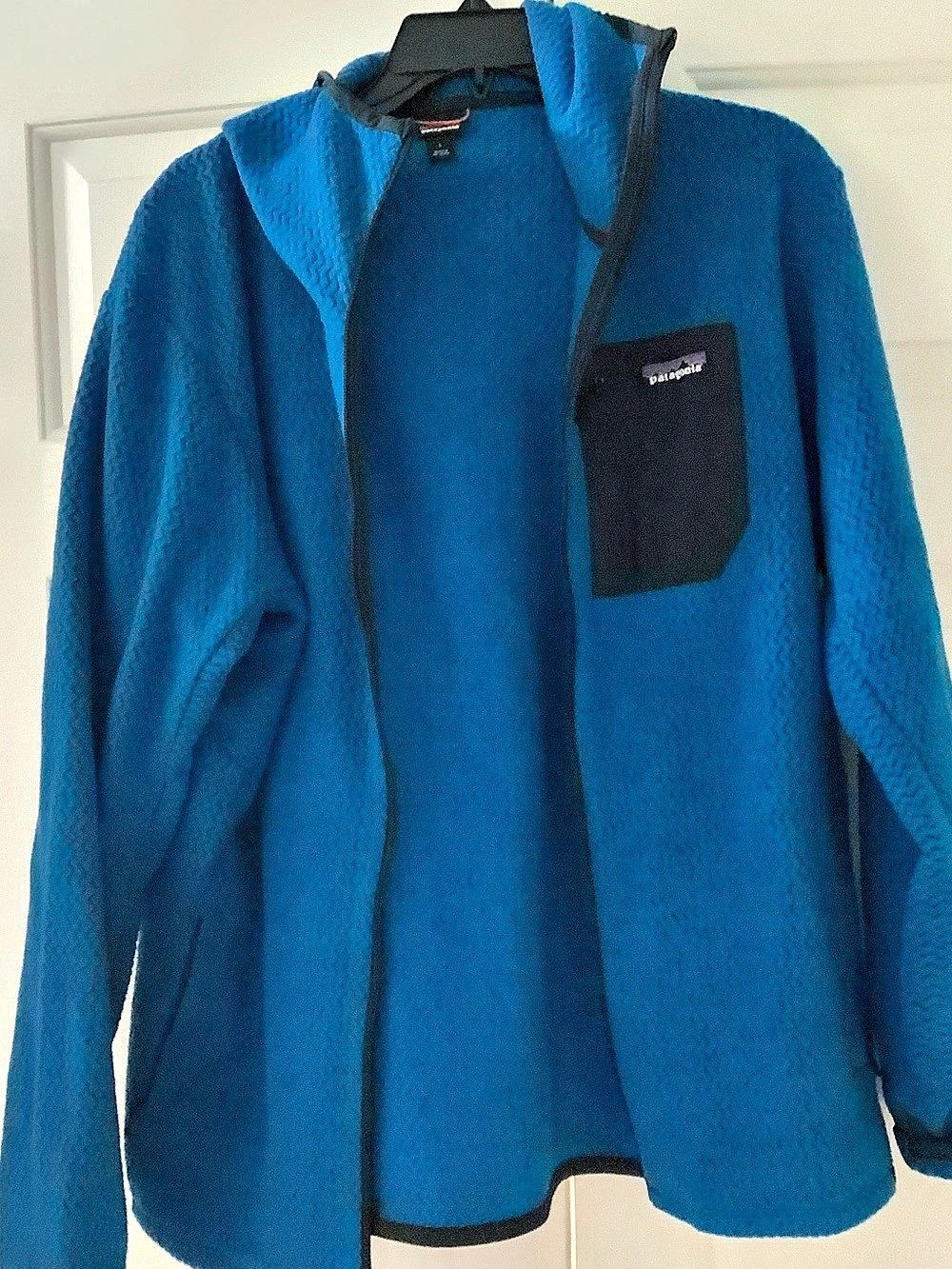 Patagonia Men's R1 Air Full-Zip Hoody Blue & Black Large